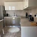 Catina's Apartament *