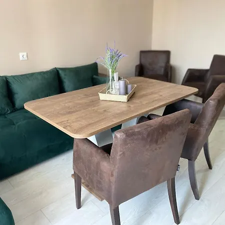 Catina's Apartment